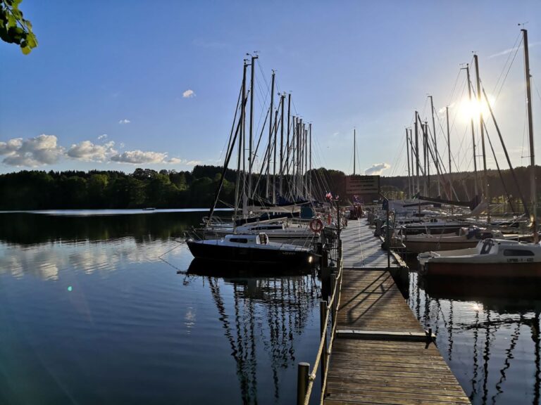 marina_Frymburk_v_lete