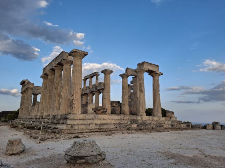 Vyplouváme - chrám Aphaia